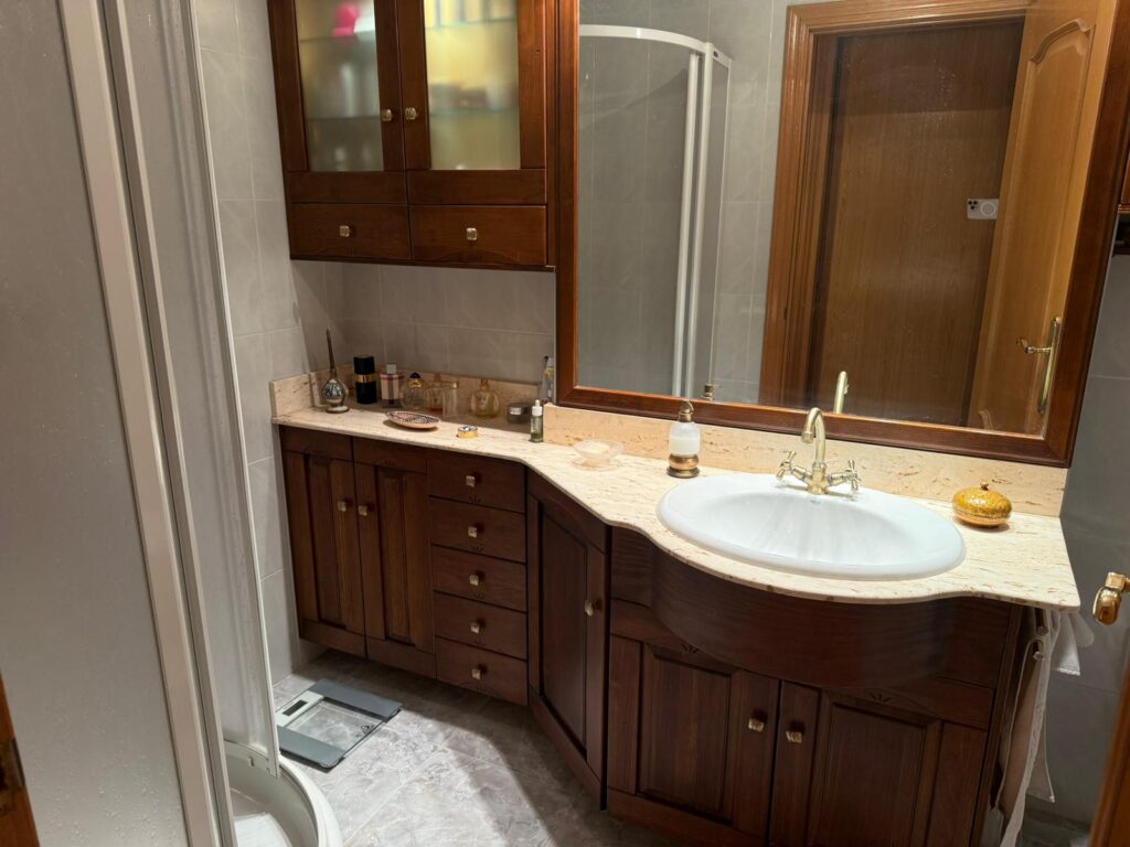 WhatsApp Image 2025-10-29 at 16.07.41