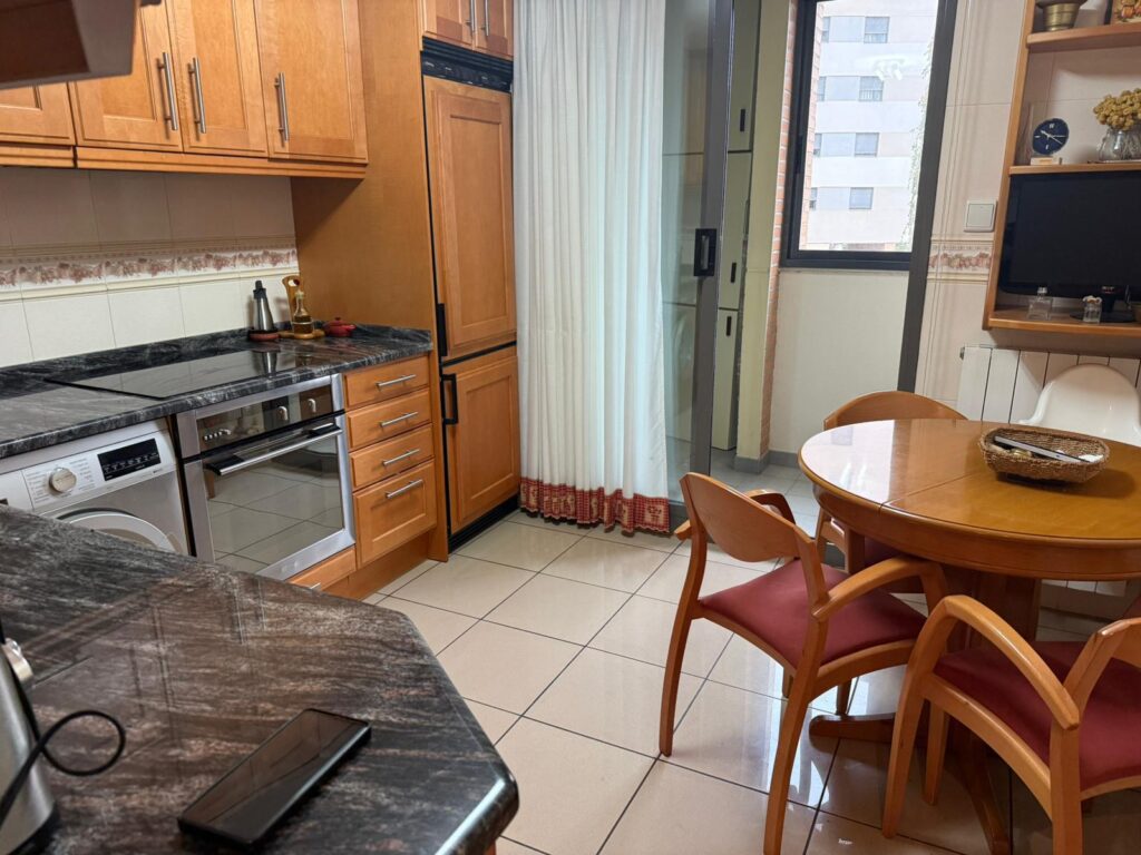 WhatsApp Image 2025-10-29 at 16.07.42 (2)